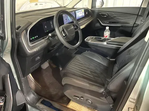 2024 MAXUS DaJia 9 BEV 90KWH