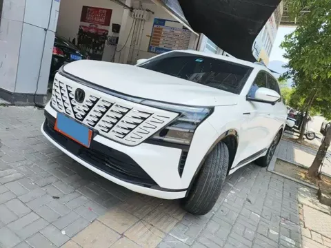 2025 CHANGAN CS75 PLUS,autocango,china used car exporter,china ev exporter,chinese used car exporter,chinese used ev exporter