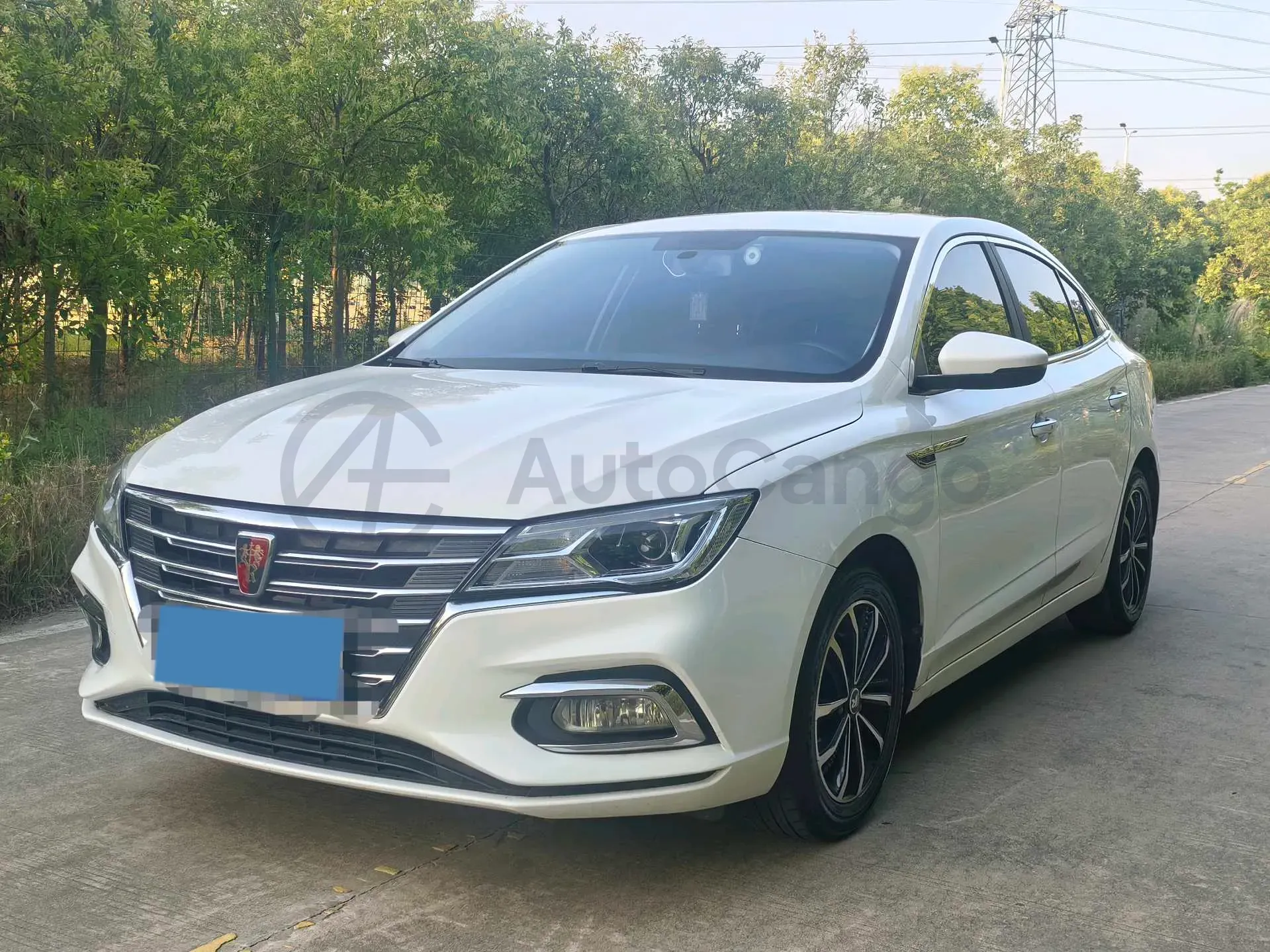 2021 Roewe i5 1.5L 120HP L4 5MT,autocango,china used car exporter,china ev exporter,chinese used car exporter,chinese used ev exporter