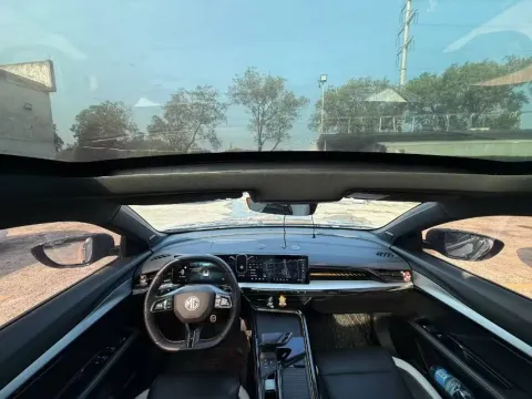 2022 MG 5 Scorpio 1.5T 181HP L4 7DCT