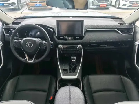 2021 Toyota RAV4 2.0L 171HP L4 CVT