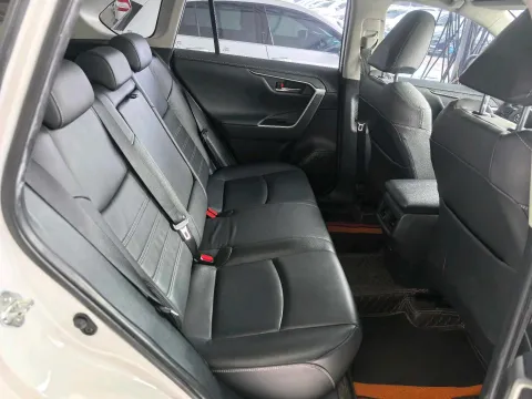2021 Toyota RAV4 2.0L 171HP L4 CVT