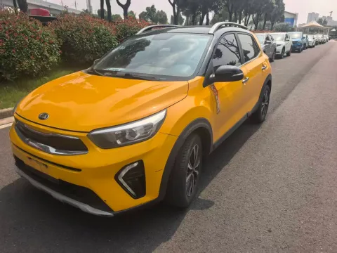 2019 KIA KX1,autocango,china used car exporter,china ev exporter,chinese used car exporter,chinese used ev exporter