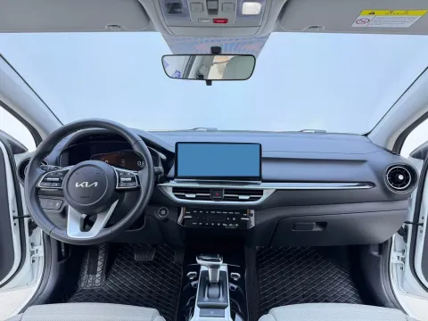 2023 Kia K3 1.5L 115HP L4 CVT