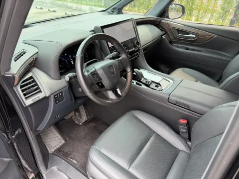 2024 Toyota Vellfire 2.5L 190HP L4 E-CVT Hybrid,autocango,china used car exporter,china ev exporter,chinese used car exporter,chinese used ev exporter