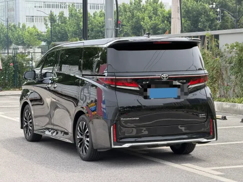 2024 Toyota Vellfire 2.5L 190HP L4 E-CVT Hybrid,autocango,china used car exporter,china ev exporter,chinese used car exporter,chinese used ev exporter