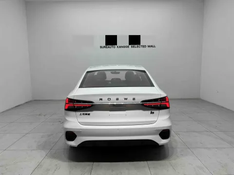 2021 Roewe i5 1.5L 120HP L4 CVT