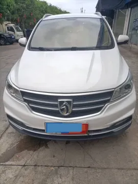 2019 BaoJun 730 1.5T 151HP L4 CVT,autocango,china used car exporter,china ev exporter,chinese used car exporter,chinese used ev exporter
