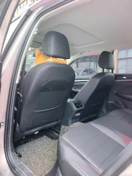 2019 Roewe RX5 MAX 2.0T 231HP L4 6DCT,autocango,china used car exporter,china ev exporter,chinese used car exporter,chinese used ev exporter
