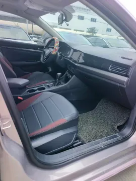 2019 Roewe RX5 MAX 2.0T 231HP L4 6DCT,autocango,china used car exporter,china ev exporter,chinese used car exporter,chinese used ev exporter