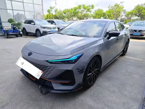 2022 CHANGAN UNI-V,autocango,china used car exporter,china ev exporter,chinese used car exporter,chinese used ev exporter