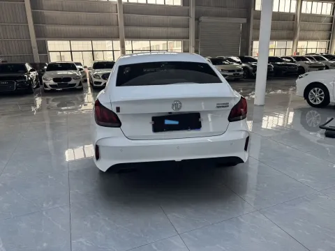 2023 MG 5 1.5L 129HP L4 5MT