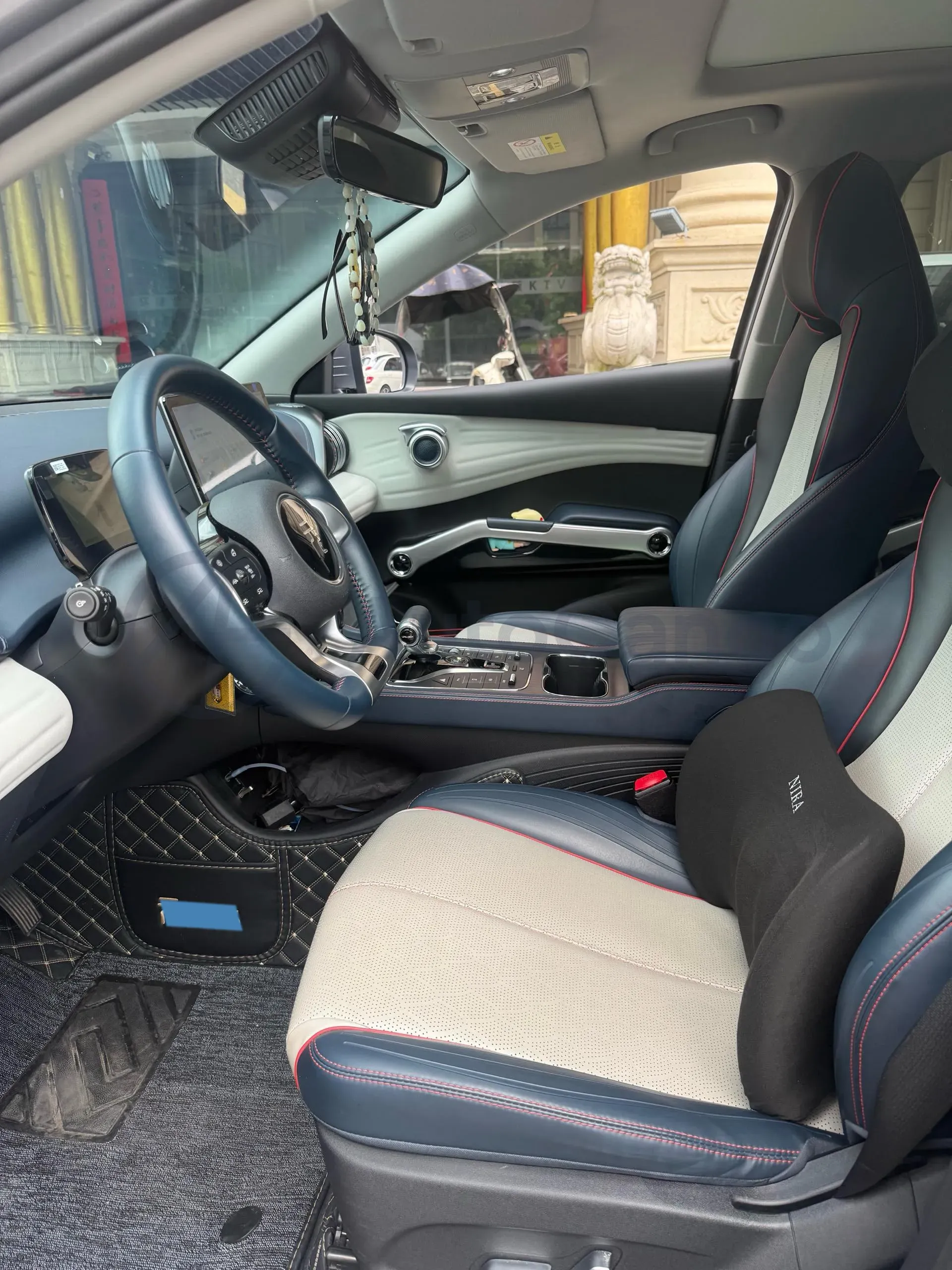 2022 Roewe RX5 MAX 1.5T 181HP L4 6AT,autocango,china used car exporter,china ev exporter,chinese used car exporter,chinese used ev exporter