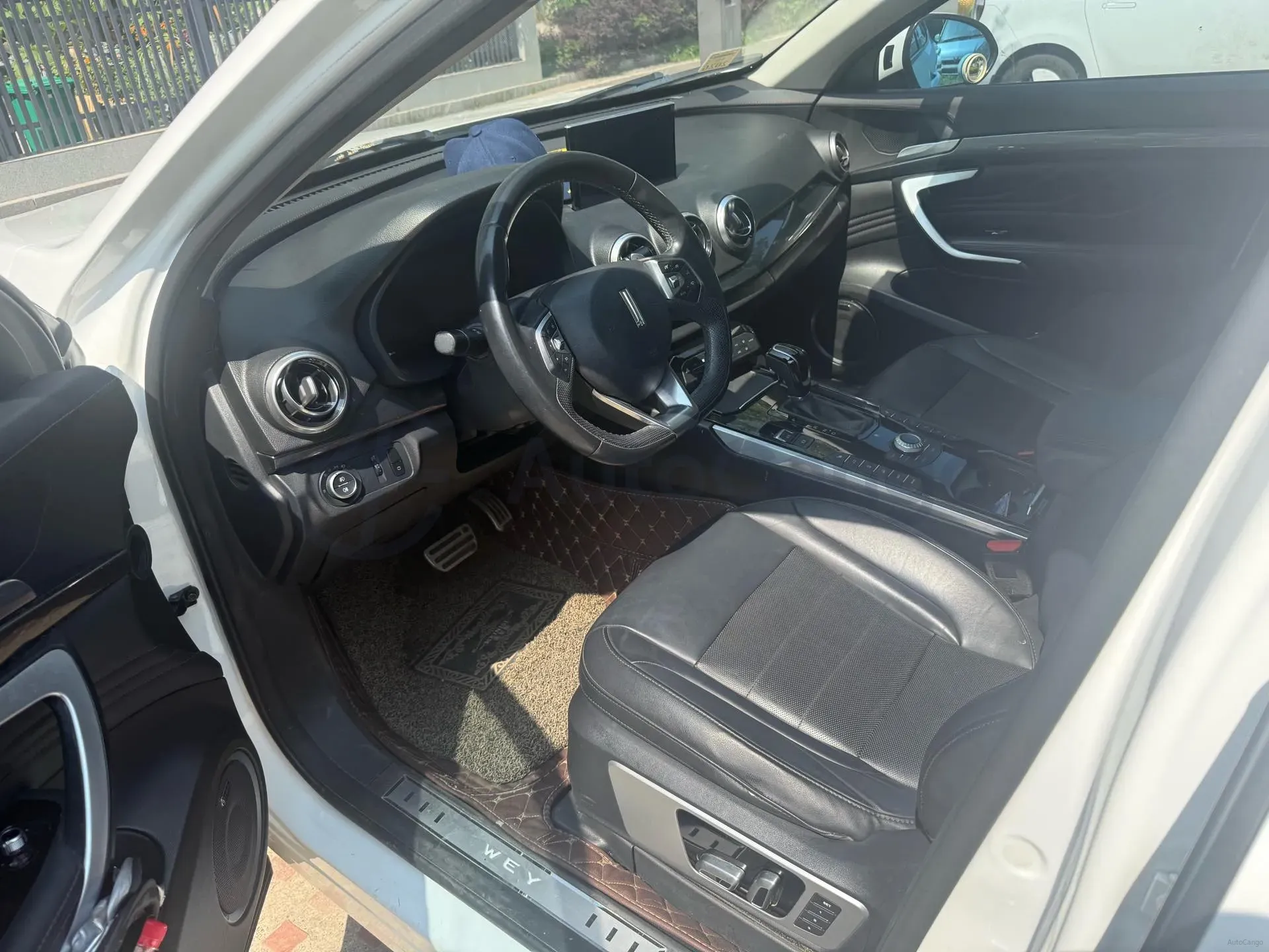 2017 WEY VV7 2.0T 234HP L4 7DCT,autocango,china used car exporter,china ev exporter,chinese used car exporter,chinese used ev exporter