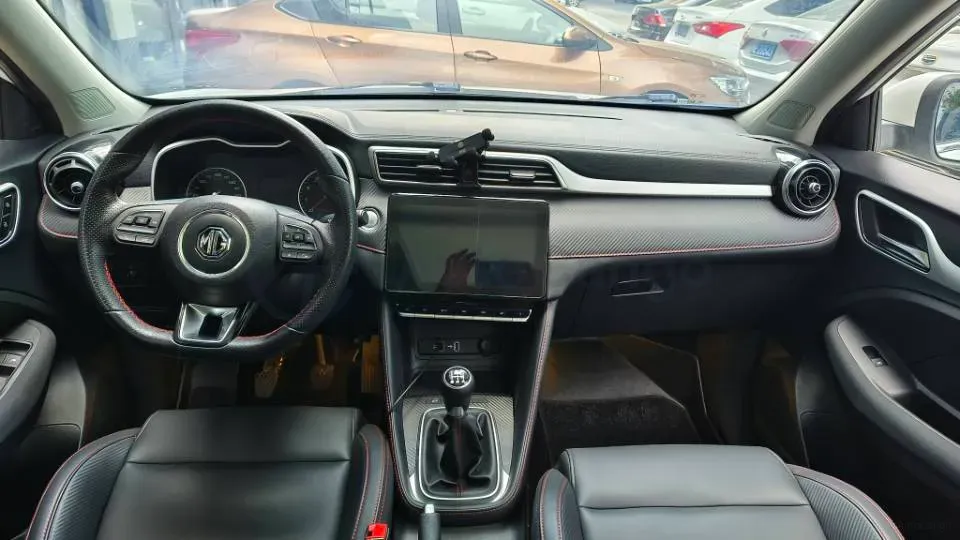 2020 MG ZS 1.5L 120HP L4 5MT,autocango,china used car exporter,china ev exporter,chinese used car exporter,chinese used ev exporter