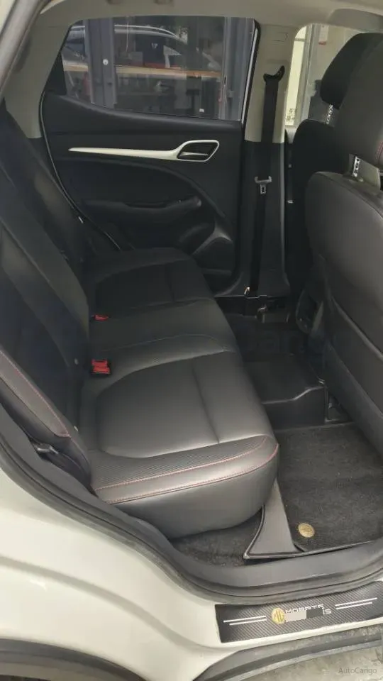 2020 MG ZS 1.5L 120HP L4 5MT,autocango,china used car exporter,china ev exporter,chinese used car exporter,chinese used ev exporter