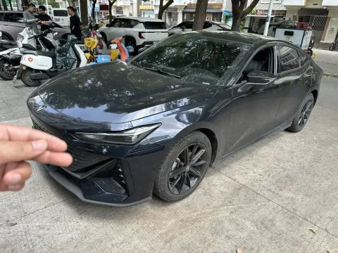 2022 CHANGAN UNI-V,autocango,china used car exporter,china ev exporter,chinese used car exporter,chinese used ev exporter