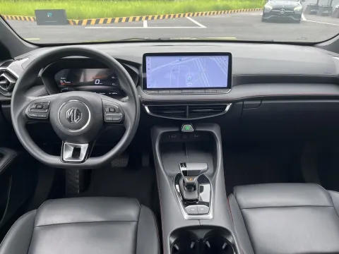 2025 MG 5 1.5T 181HP L4 7DCT