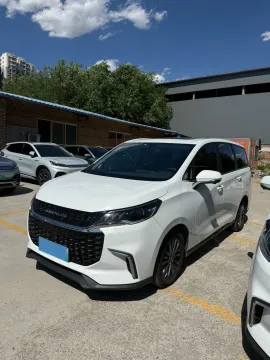 2022 MAXUS EUNIQ 5,autocango,china used car exporter,china ev exporter,chinese used car exporter,chinese used ev exporter