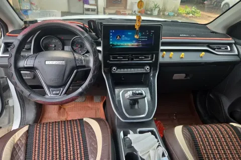 2022 Haval H6 1.5T 184HP L4 7DCT,autocango,china used car exporter,china ev exporter,chinese used car exporter,chinese used ev exporter
