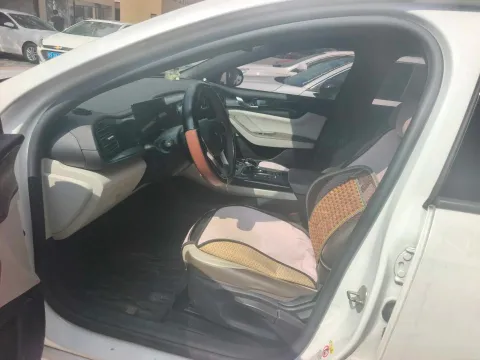 2023 BYD Qin Plus 1.5L 110HP L4 E-CVT PHEV 8.32KWH