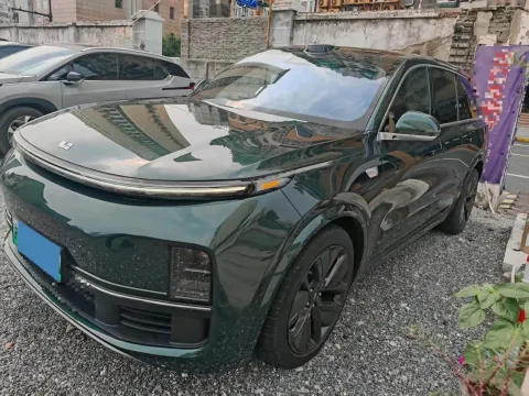 2022 LI L9,autocango,china used car exporter,china ev exporter,chinese used car exporter,chinese used ev exporter