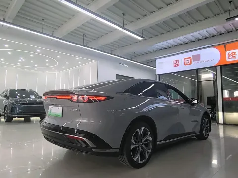 2025 Mazda EZ-6 REEV 95HP REEV