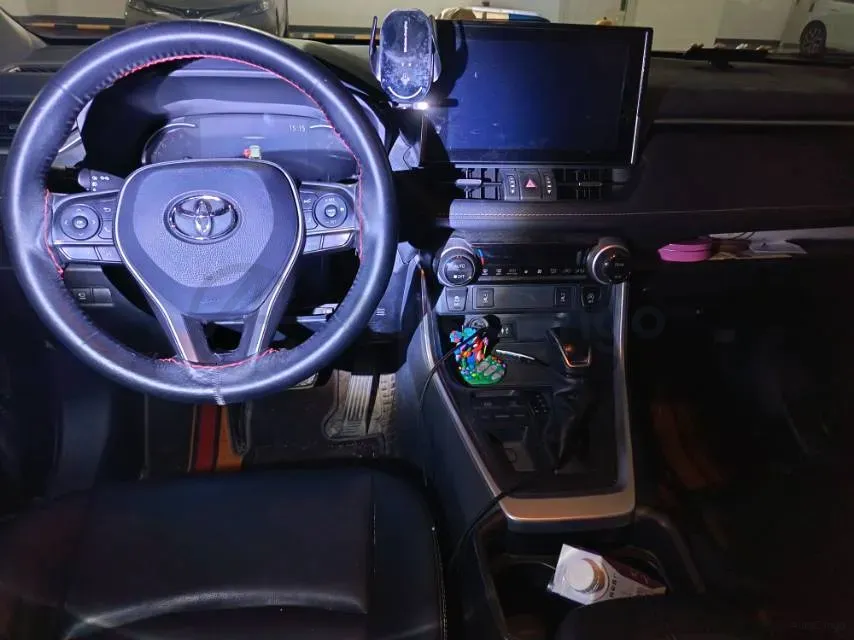 2021 Toyota RAV4 2.0L 171HP L4 CVT,autocango,china used car exporter,china ev exporter,chinese used car exporter,chinese used ev exporter