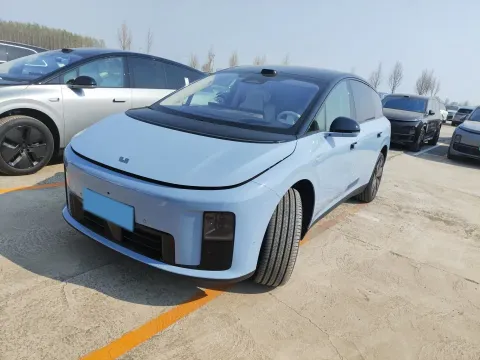 2025 LI I8,autocango,china used car exporter,china ev exporter,chinese used car exporter,chinese used ev exporter