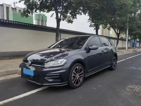 2020 VOLKSWAGEN GOLF,autocango,china used car exporter,china ev exporter,chinese used car exporter,chinese used ev exporter