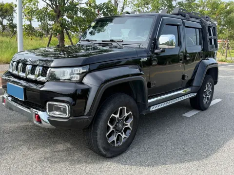 2019 BEIJING BJ40,autocango,china used car exporter,china ev exporter,chinese used car exporter,chinese used ev exporter