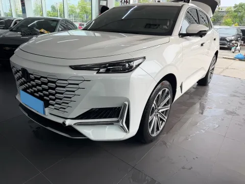 2023 CHANGAN UNI-K,autocango,china used car exporter,china ev exporter,chinese used car exporter,chinese used ev exporter