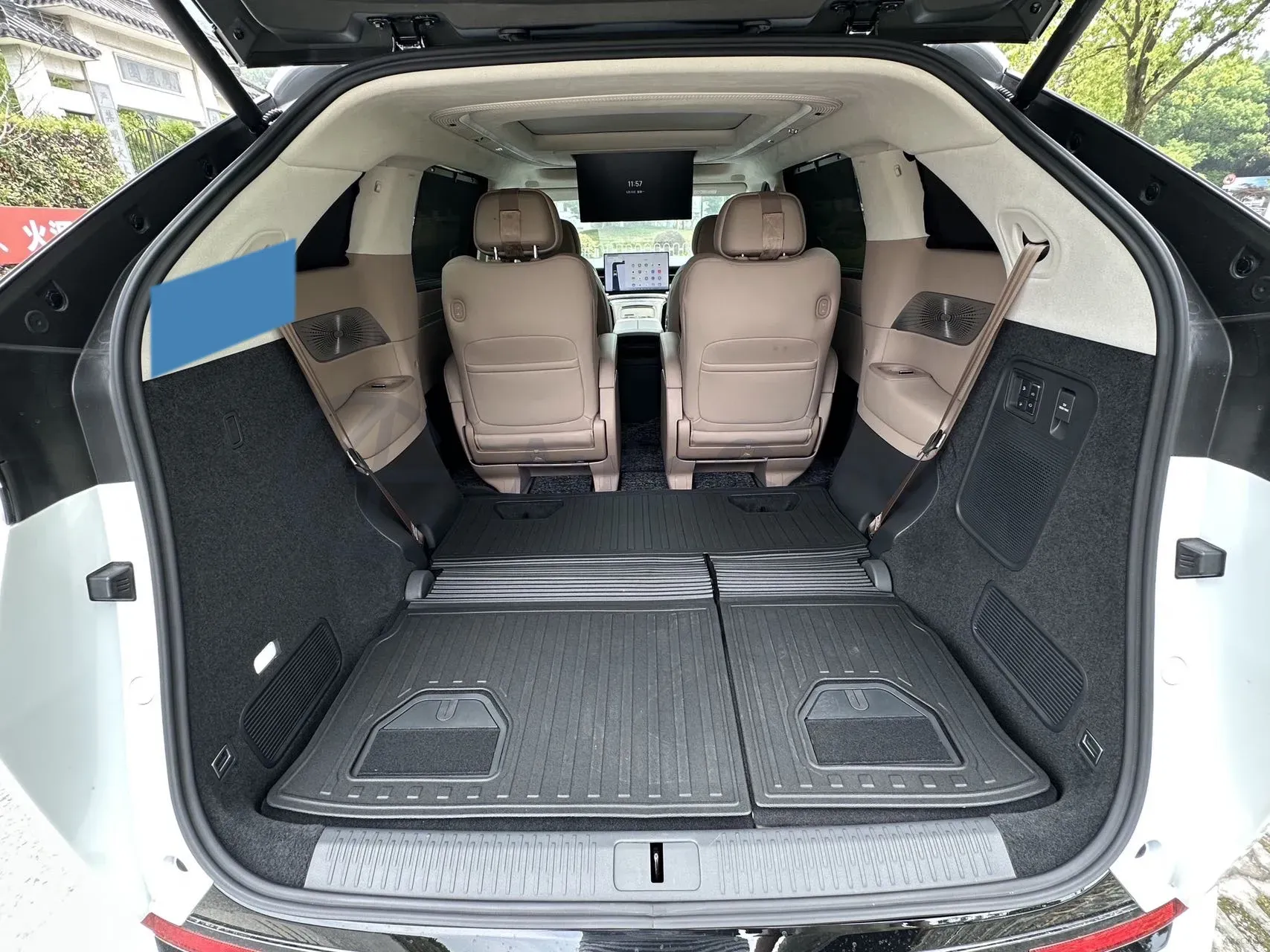2026 Xpeng X9 REEV 150HP REEV,autocango,china used car exporter,china ev exporter,chinese used car exporter,chinese used ev exporter