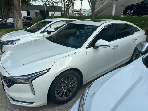2023 Bestune B70 1.5T 169HP L4 7DCT