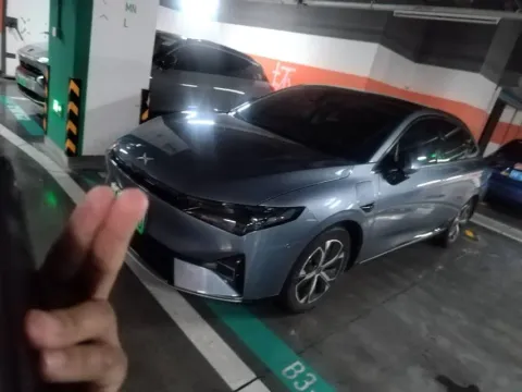 2022 XPENG P5,autocango,china used car exporter,china ev exporter,chinese used car exporter,chinese used ev exporter