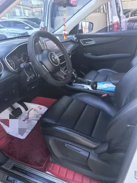 2018 MG HS 1.5T 169HP L4 7DCT