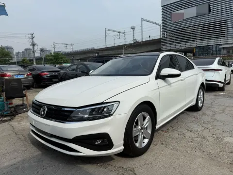 2019 VOLKSWAGEN T-CROSS,autocango,china used car exporter,china ev exporter,chinese used car exporter,chinese used ev exporter