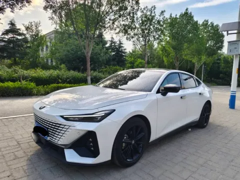 2023 CHANGAN UNI-V,autocango,china used car exporter,china ev exporter,chinese used car exporter,chinese used ev exporter