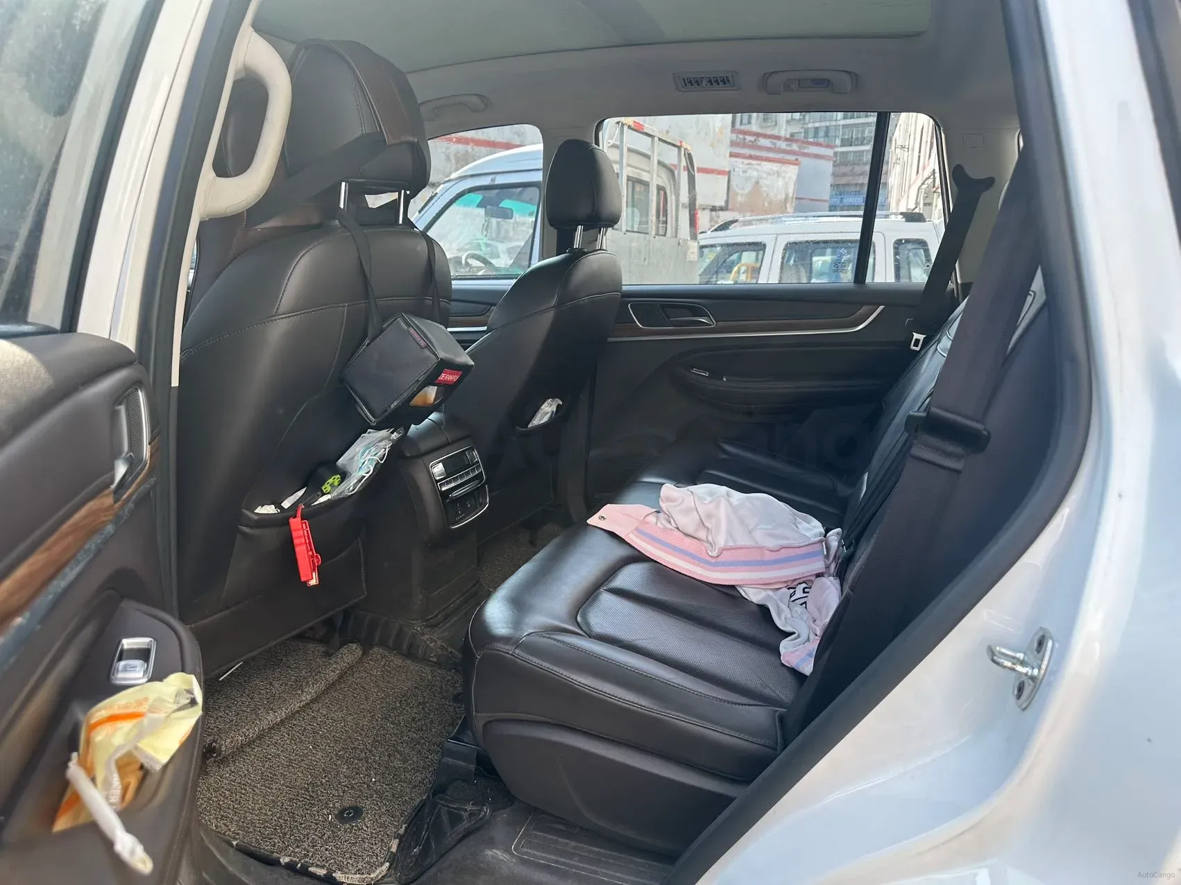 2018 Roewe RX5 2.0T 220HP L4 6DCT,autocango,china used car exporter,china ev exporter,chinese used car exporter,chinese used ev exporter