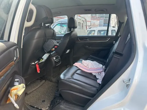 2018 Roewe RX5 2.0T 220HP L4 6DCT
