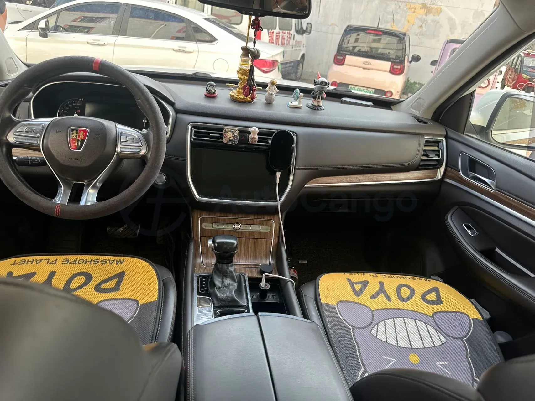 2018 Roewe RX5 2.0T 220HP L4 6DCT,autocango,china used car exporter,china ev exporter,chinese used car exporter,chinese used ev exporter