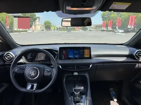 2025 MG 5 1.5T 181HP L4 7DCT