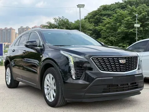 2022 Cadillac XT4 2.0T 237HP L4 9AT,autocango,china used car exporter,china ev exporter,chinese used car exporter,chinese used ev exporter