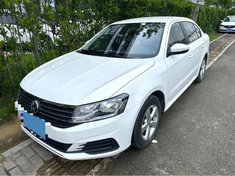 2019 CHANGAN EADO XT,autocango,china used car exporter,china ev exporter,chinese used car exporter,chinese used ev exporter