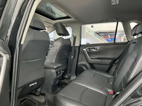 2021 Toyota RAV4 2.0L 171HP L4 CVT