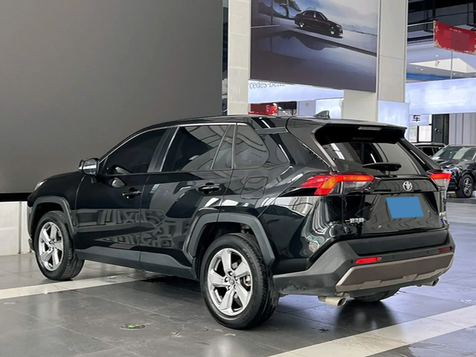2021 Toyota RAV4 2.0L 171HP L4 CVT,autocango,china used car exporter,china ev exporter,chinese used car exporter,chinese used ev exporter