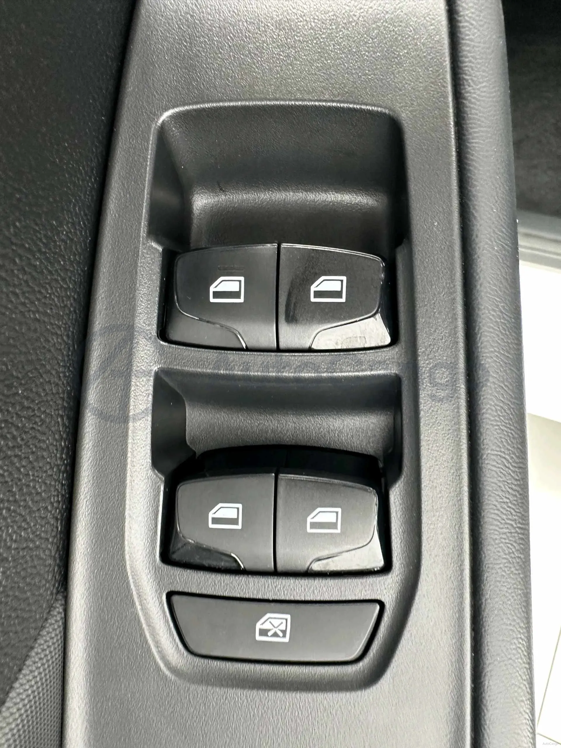 2022 MG 5 1.5L 120HP L4 CVT,autocango,china used car exporter,china ev exporter,chinese used car exporter,chinese used ev exporter