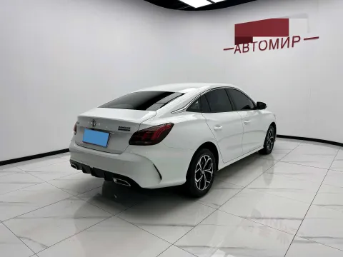 2022 MG 5 1.5L 120HP L4 CVT