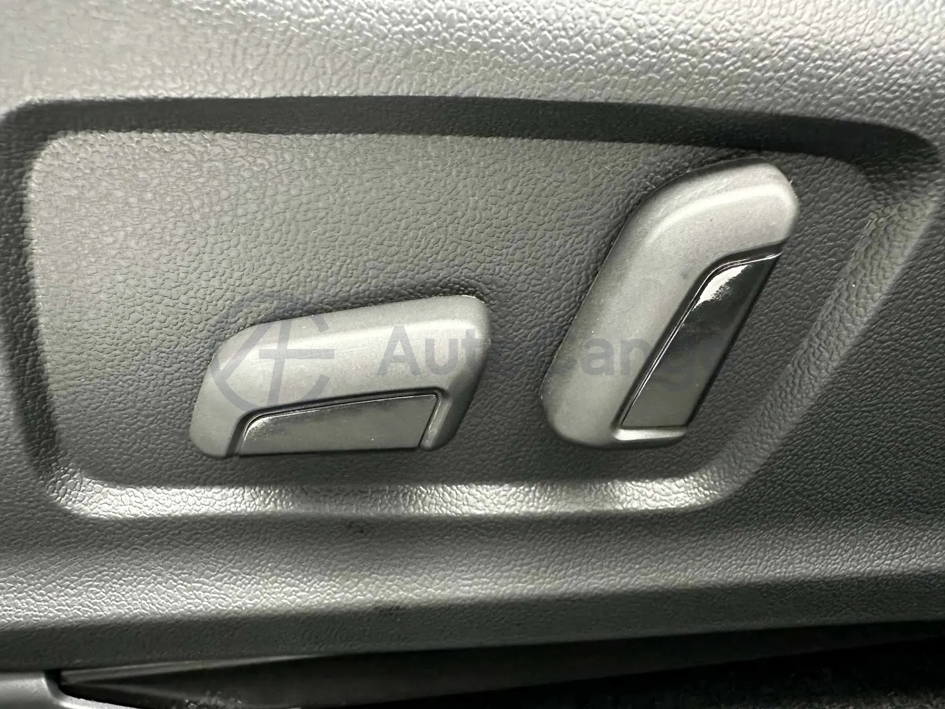 2022 MG 5 1.5L 120HP L4 CVT,autocango,china used car exporter,china ev exporter,chinese used car exporter,chinese used ev exporter