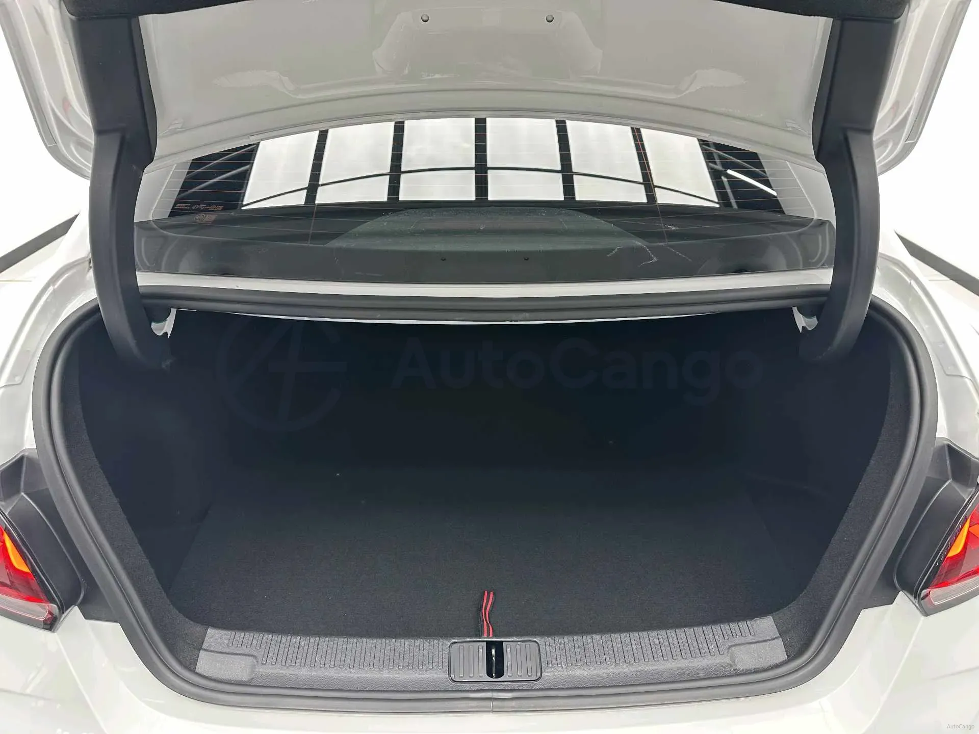 2022 MG 5 1.5L 120HP L4 CVT,autocango,china used car exporter,china ev exporter,chinese used car exporter,chinese used ev exporter